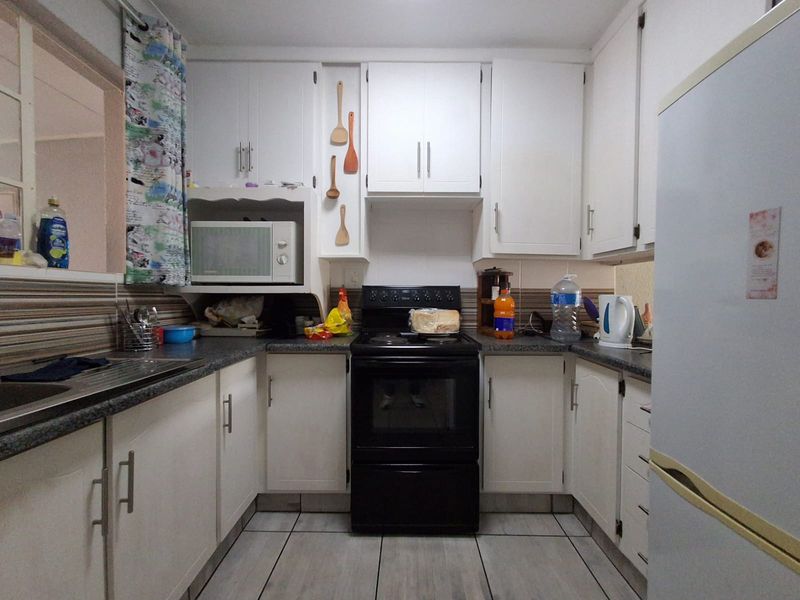 Discover your dream home in the heart of Duncanville! - Photo 7