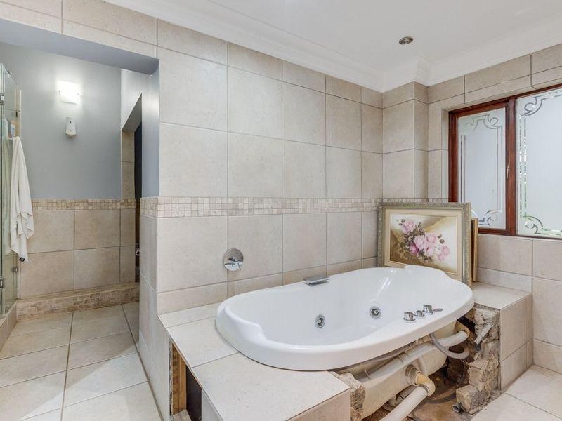 Exceptional Riverfront Estate with Luxury Living & Prime Development Potential - Photo 7