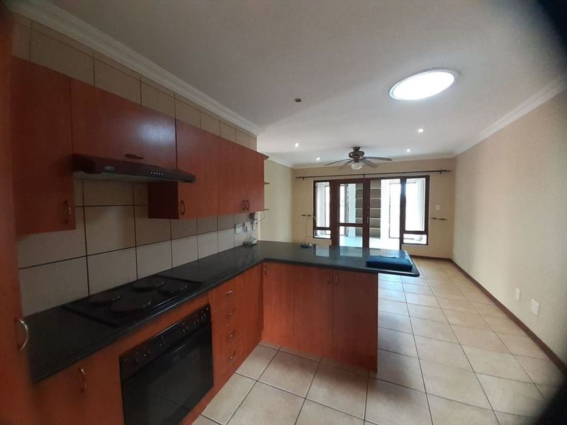 3 Bedroom 2 Bathroom Single Storey Cluster - Photo 8