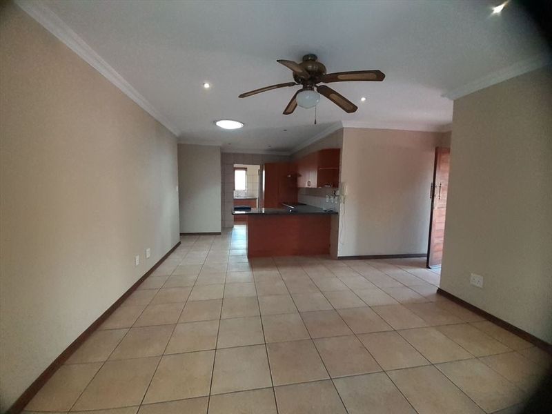 3 Bedroom 2 Bathroom Single Storey Cluster - Photo 6