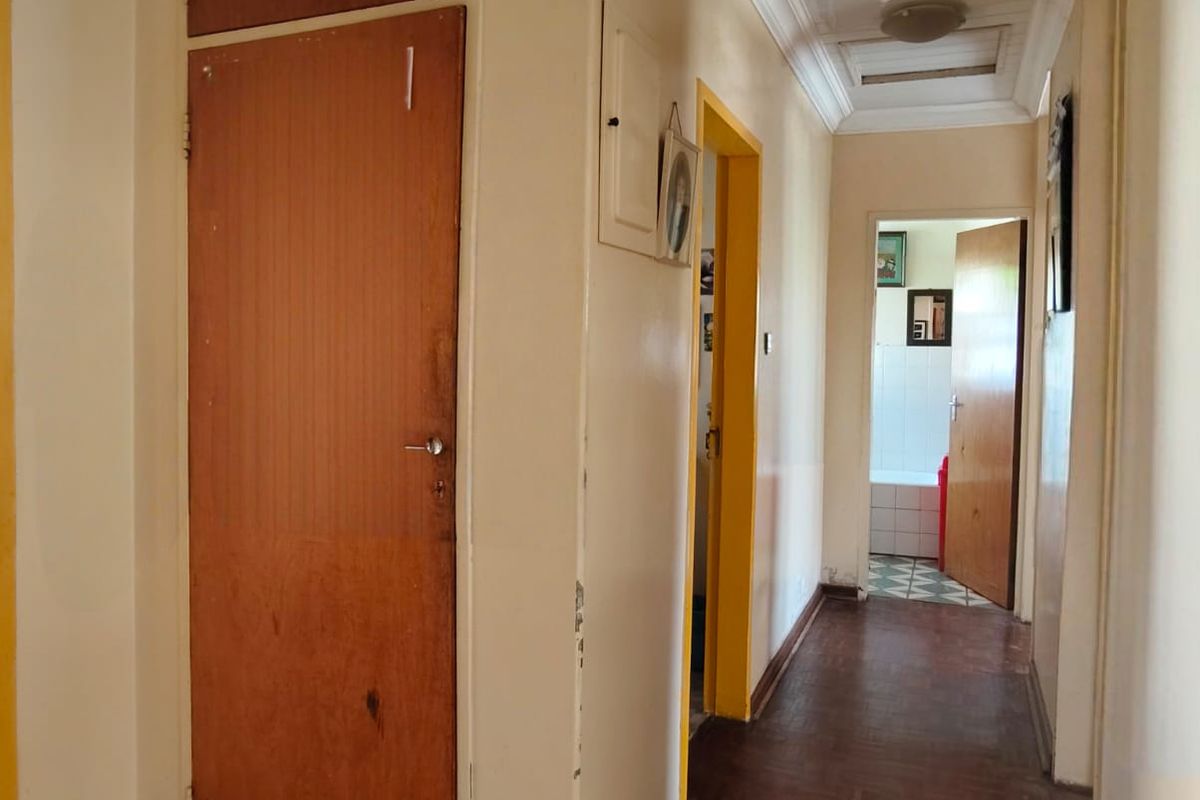 This family home offers incredible potential. - Photo 5