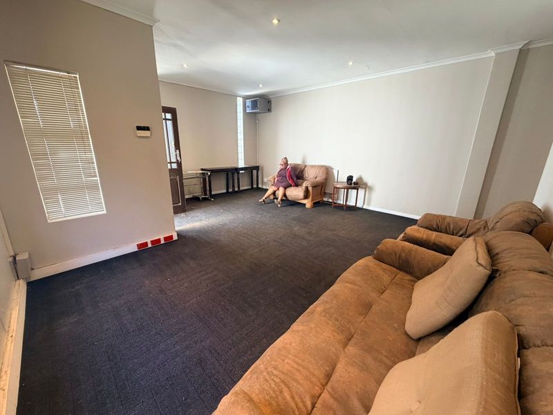 Freestanding Rental Monthly In Gqeberha - Photo 6