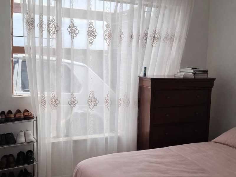 Charming 3-Bedroom House for Sale in Sebokeng Zone 14 - Photo 6