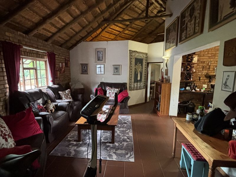 5 Bedroom Entertainers Dream Home - Photo 10