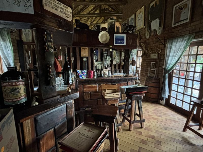 5 Bedroom Entertainers Dream Home - Photo 8