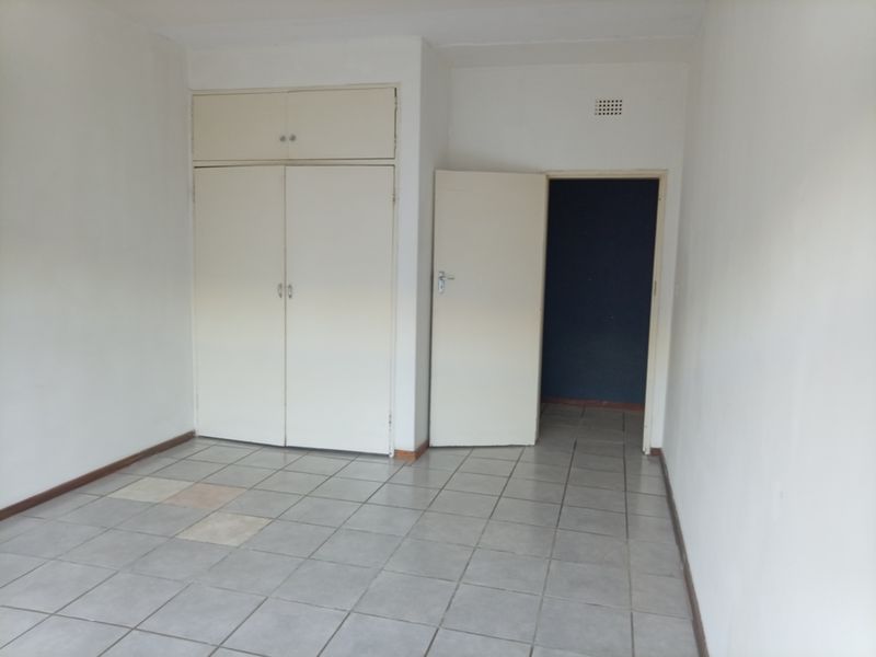 2  Bedroom Flat To Let in Bela-Bela – Comfortable Living Near Town - Photo 9