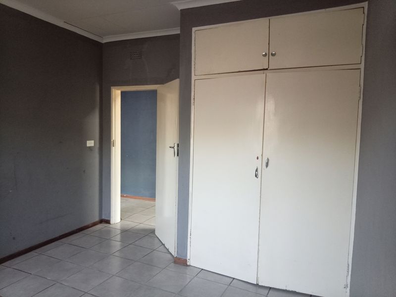 2  Bedroom Flat To Let in Bela-Bela – Comfortable Living Near Town - Photo 6