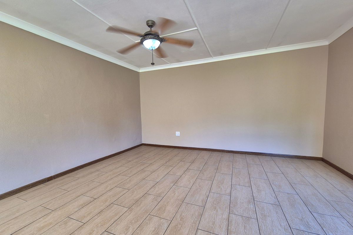 In This Case - Size Does Matter! - Photo 4