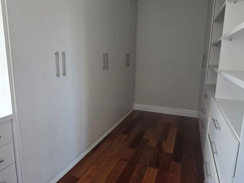 Elegant 5 Bedroom Home in the Heart of Ballito - Photo 6