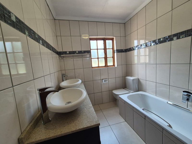 !GOLF ESTATE PARADISE! - Photo 10