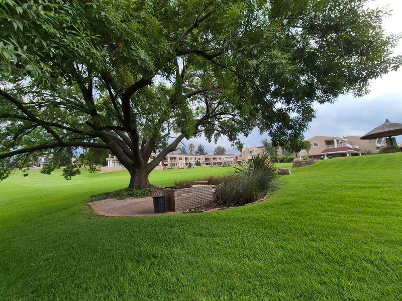 !GOLF ESTATE PARADISE! - Photo 9