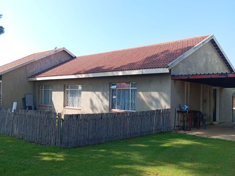 Property for Sale in De Deur, Vereeniging – Ideal Family Home with Income Potential! - Photo 2