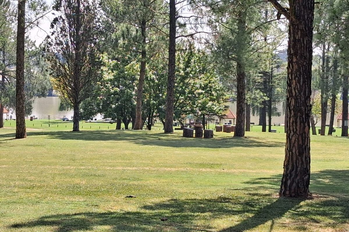 Luxurious 2 Bedroom Flat for Sale in Antiqua Bay Vaalpark. - Photo 4