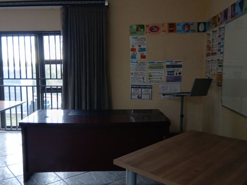 A Rare 1-Hectare Luxury Estate Offering Scale, Security & Sophisticated Living - Photo 8