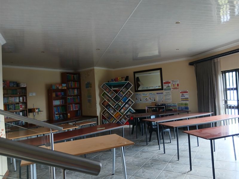 A Rare 1-Hectare Luxury Estate Offering Scale, Security & Sophisticated Living - Photo 7