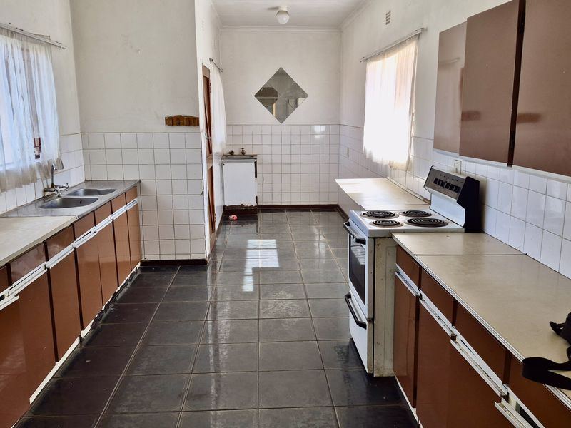Family house in Die Heuwel ext 4 - Photo 8