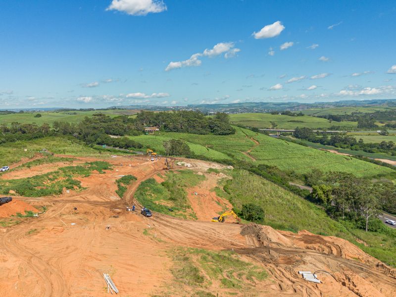 Prime, Elevated Coastal Living - Photo 2