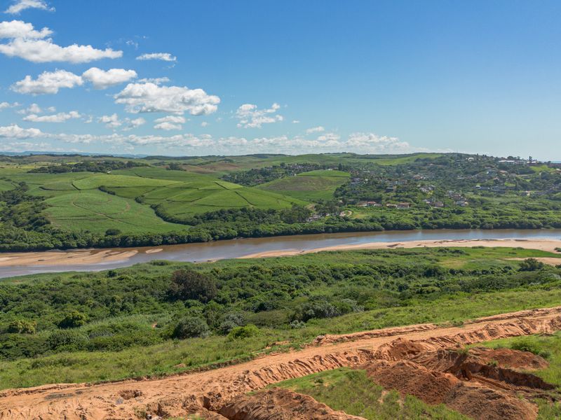 Prime, Elevated Coastal Living - Photo 6