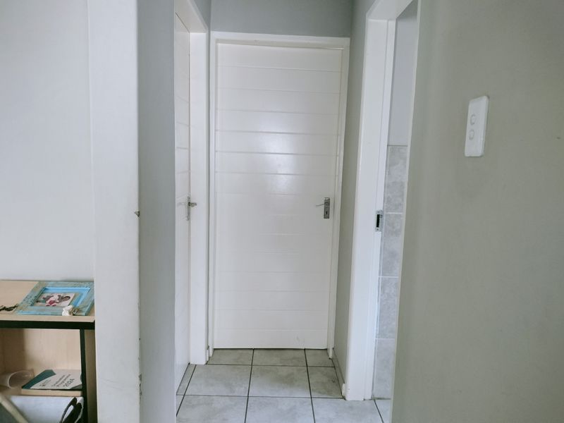 A home fit for family setting - Photo 6