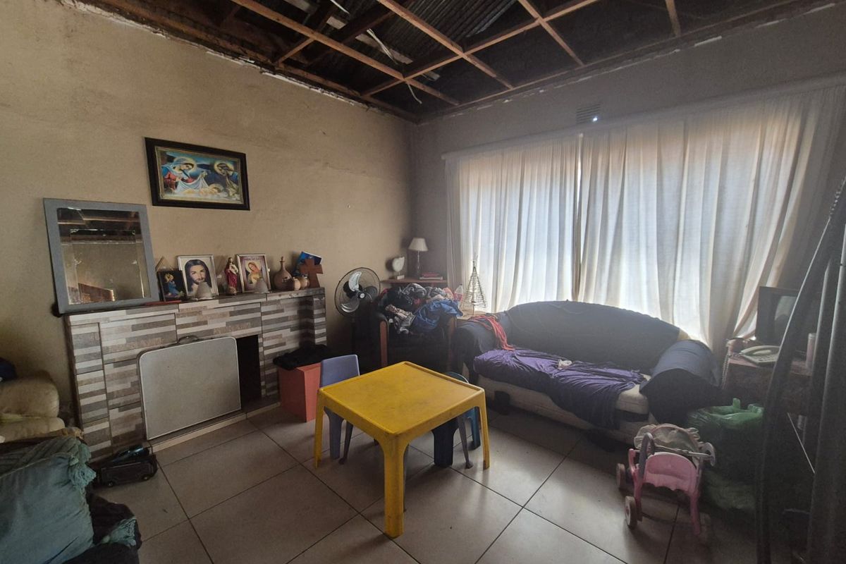 !New Investment for a Property! - Photo 3