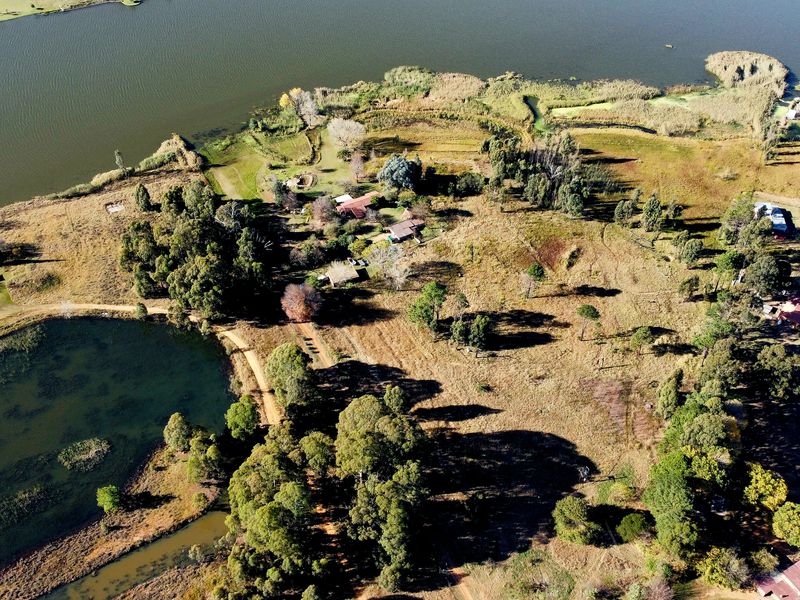 4.7 Hectares of Prime Land with Dam Frontage – Naauwpoort, Witbank - Photo 2