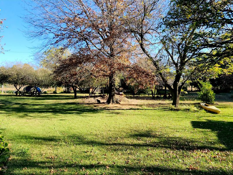 4.7 Hectares of Prime Land with Dam Frontage – Naauwpoort, Witbank - Photo 9