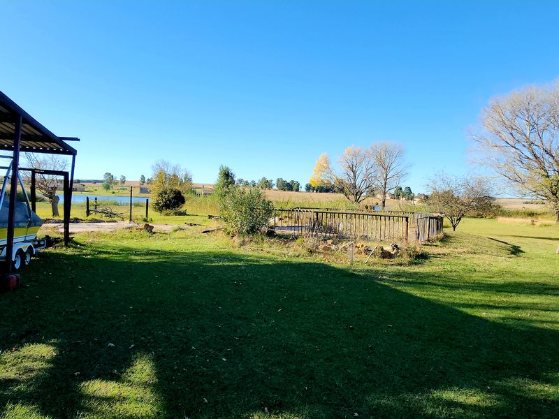 4.7 Hectares of Prime Land with Dam Frontage – Naauwpoort, Witbank - Photo 7