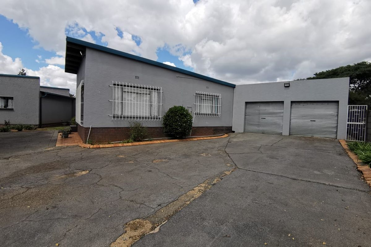 Dual Residence Property for Sale in Brenthurst - Photo 5