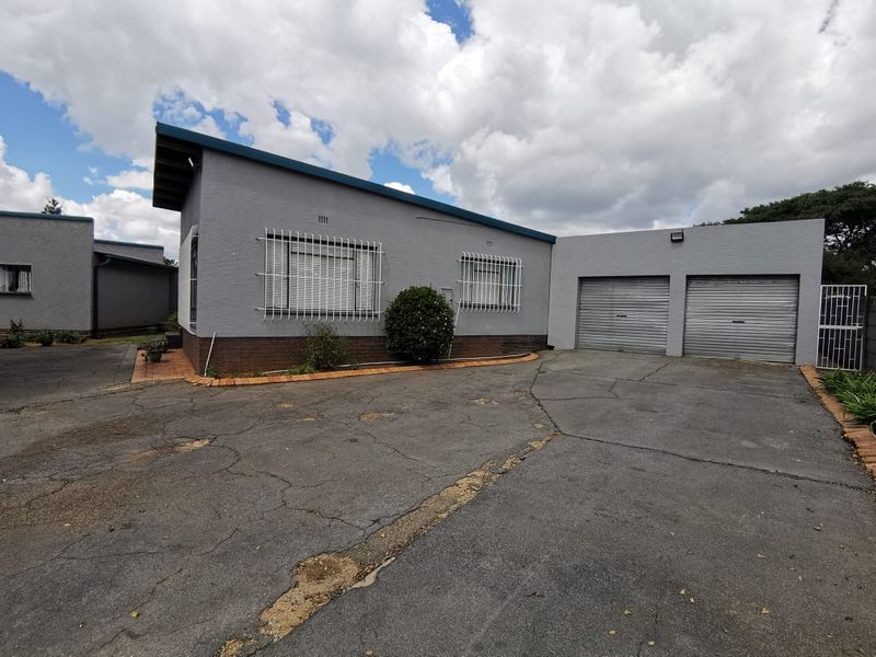 Dual Residence Property for Sale in Brenthurst - Photo 5