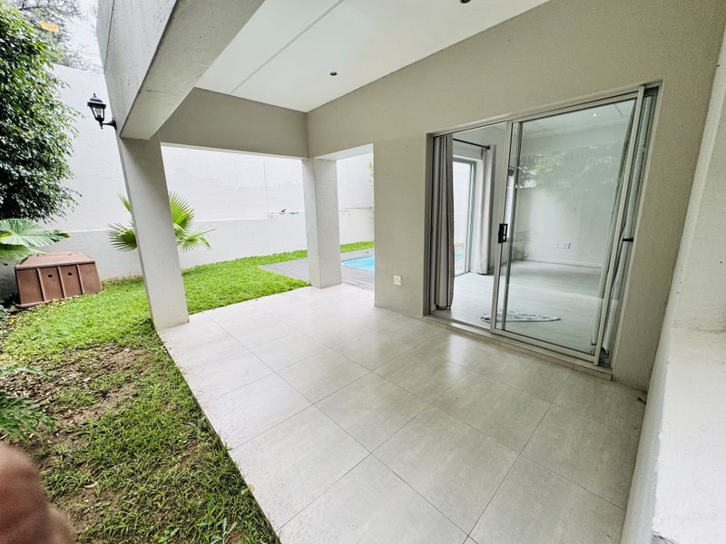 Modern 2 Bedroom Duplex in Secure Craigavon Estate - Photo 5