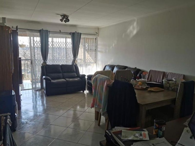 2 Bedroom Apartment To Rent in Brakpan Central - Photo 4