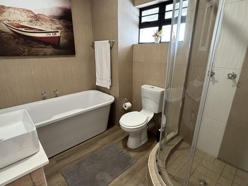 FAMILY HOME 3BED 2BATH UNIT FOR SALE!! - Photo 3