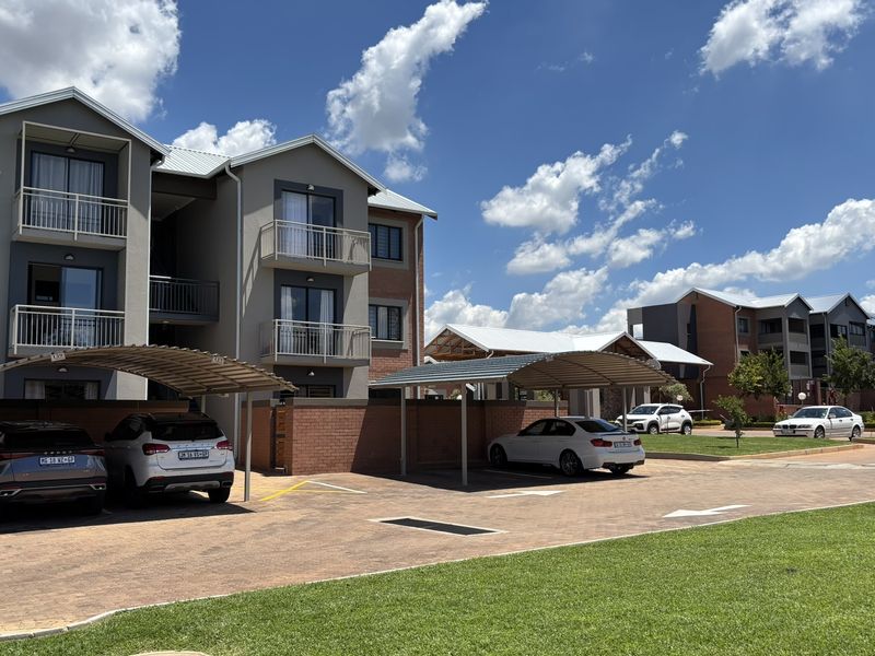 FAMILY HOME 3BED 2BATH UNIT FOR SALE!! - Photo 2