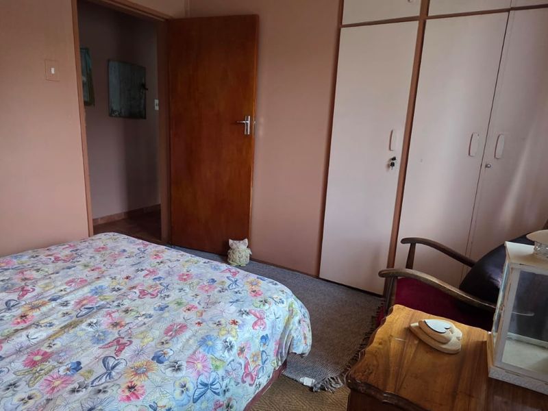 Exclusive Sole Mandate | Charming Cape Dutch Home in Old Vaalpark - Photo 7