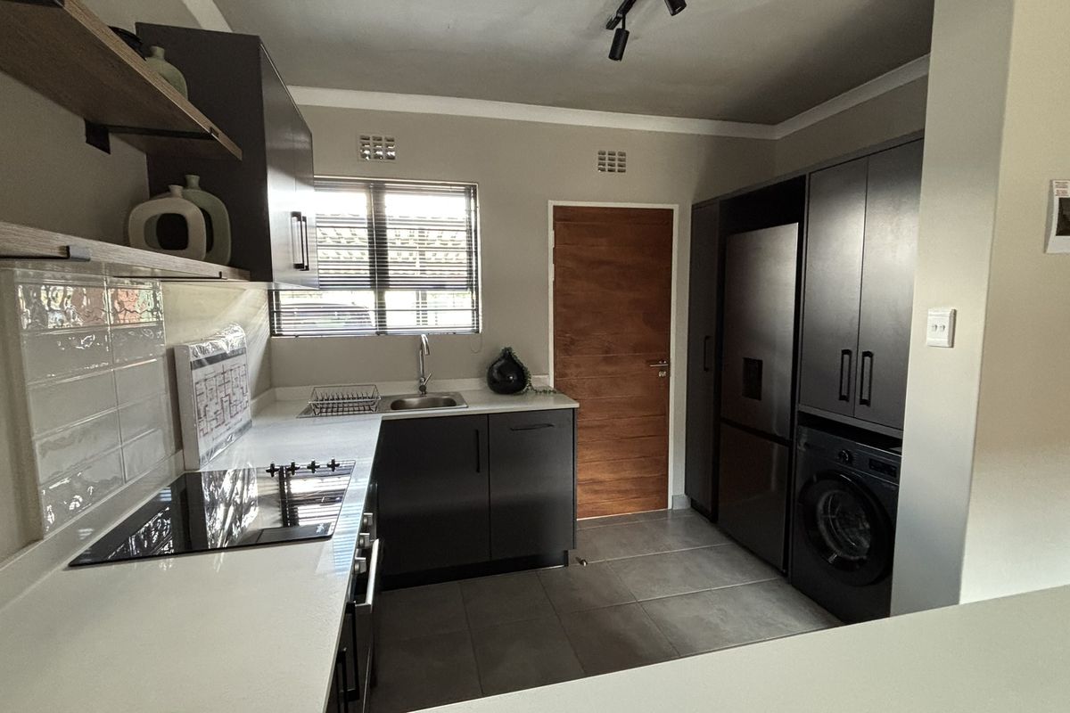 LOVELY 2 BED 2 BATH FAMILY APARTMENT ON OFFER! - Photo 3