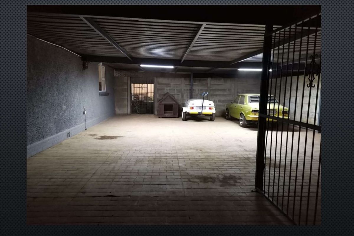 3 Bedroom House to Rent in Dunnottar - Photo 4