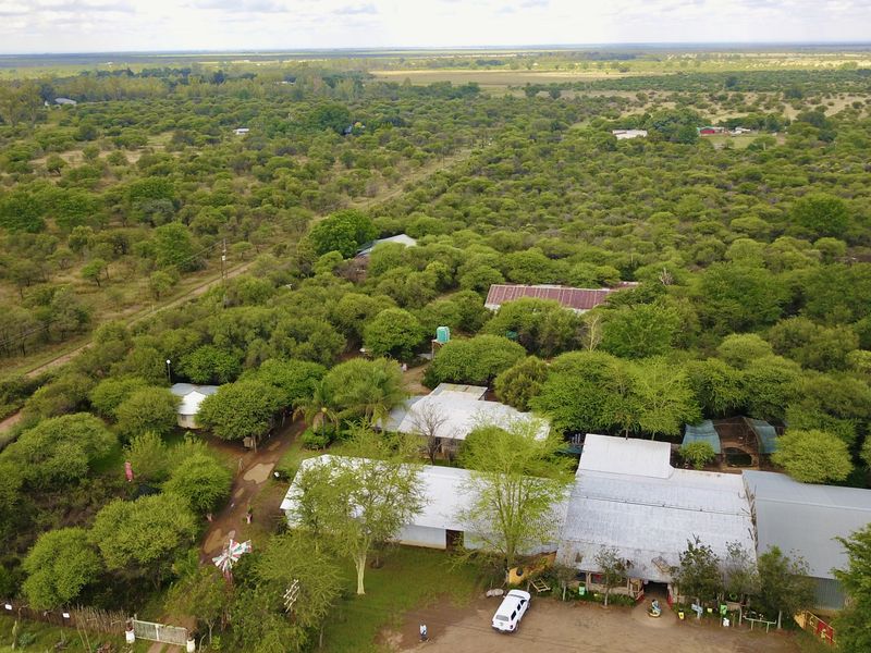 Rare Multi-Use Estate with Massive Commercial Footprint & 5 Residences - Photo 2