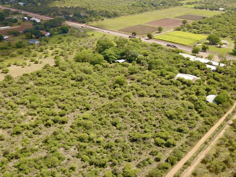 Rare Multi-Use Estate with Massive Commercial Footprint & 5 Residences - Photo 6