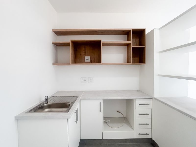 Furnished Studio Apartment | Prime Resale Opportunity in Sheffield Hills - Photo 5