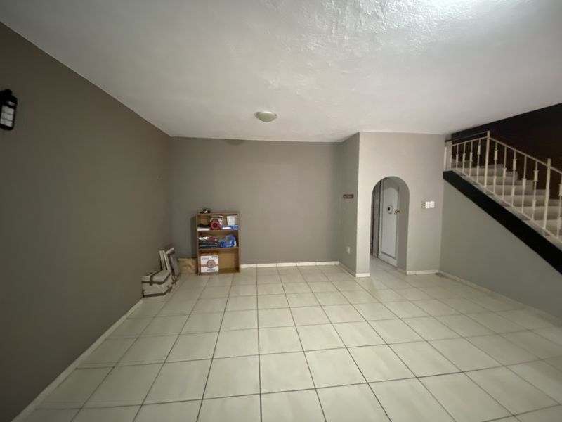 2 Bedroom Duplex For Sale Boksburg South - Photo 5