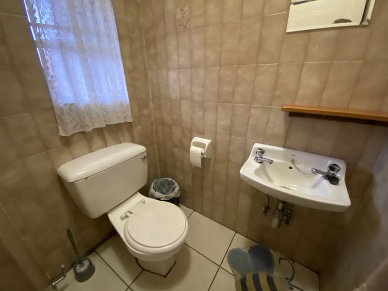 2 Bedroom Duplex For Sale Boksburg South - Photo 9