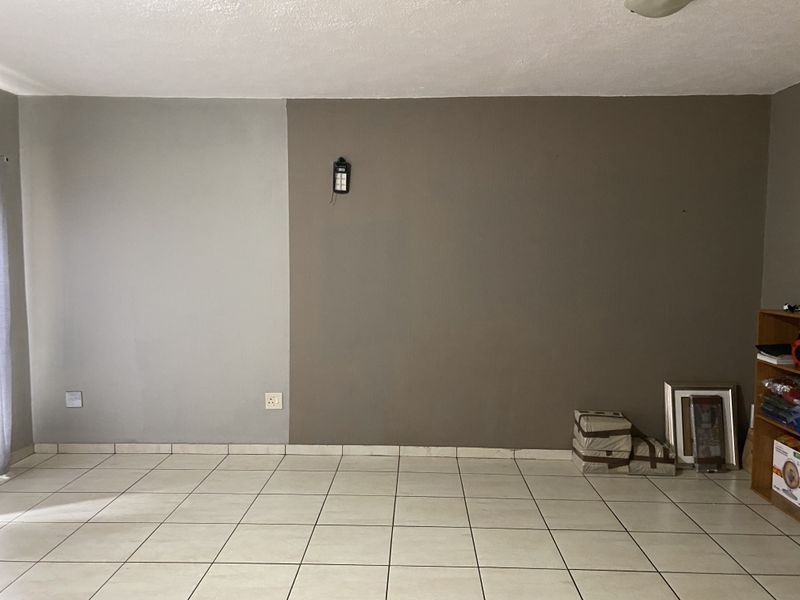 2 Bedroom Duplex For Sale Boksburg South - Photo 6