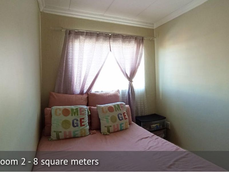 Modern 2-Bedroom Apartment with Balcony – Prime Location - Photo 8