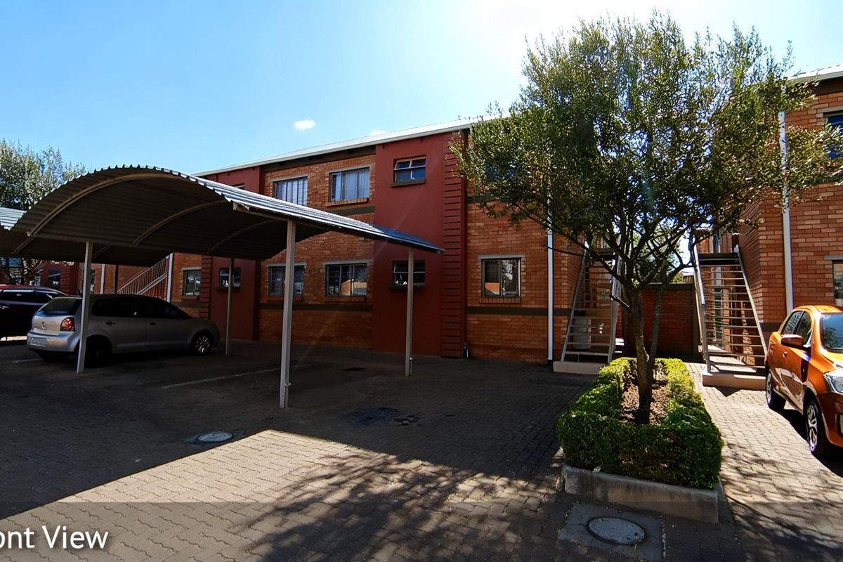 Modern 2-Bedroom Apartment with Balcony – Prime Location - Photo 2