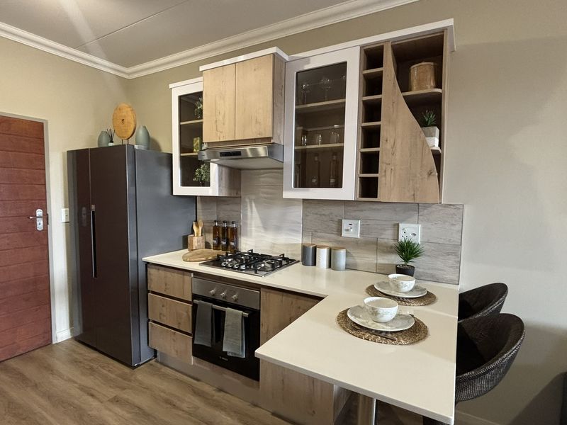 Apartment For Sale In Pretoria - Photo 5