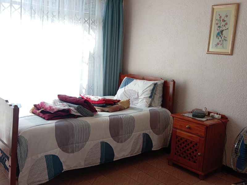 FOR SALE – BEAUTIFUL FAMILY HOME IN VANDERBIJLPARK S.W.2 - Photo 4