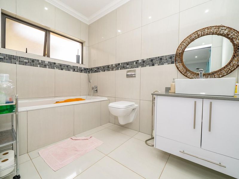 Stunning Helderwyk in Brakpan,Helderwyk - Photo 10