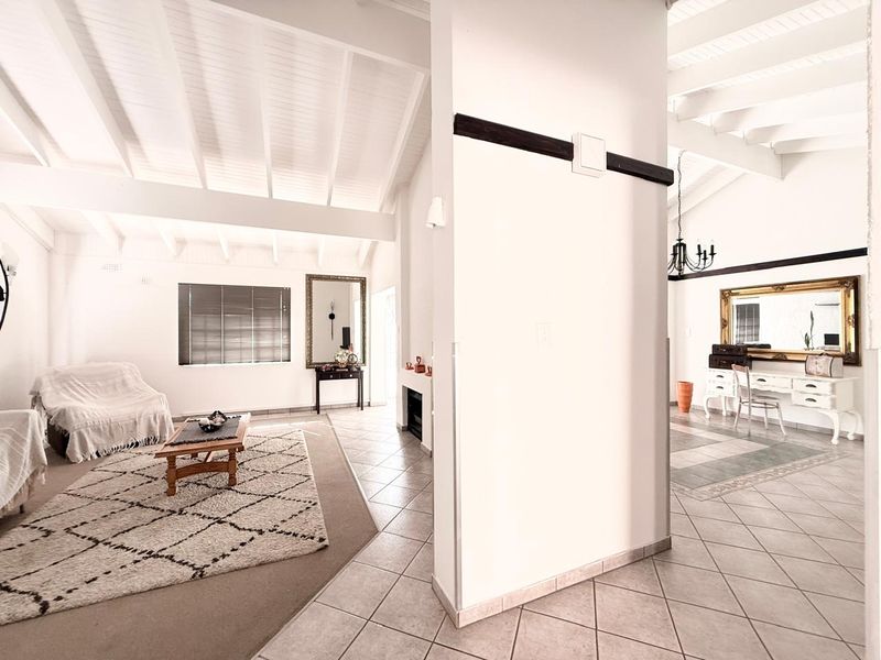 Business Opportunity at 25 Victoria street - Photo 2