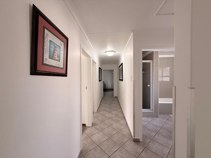 Business Opportunity at 25 Victoria street - Photo 3