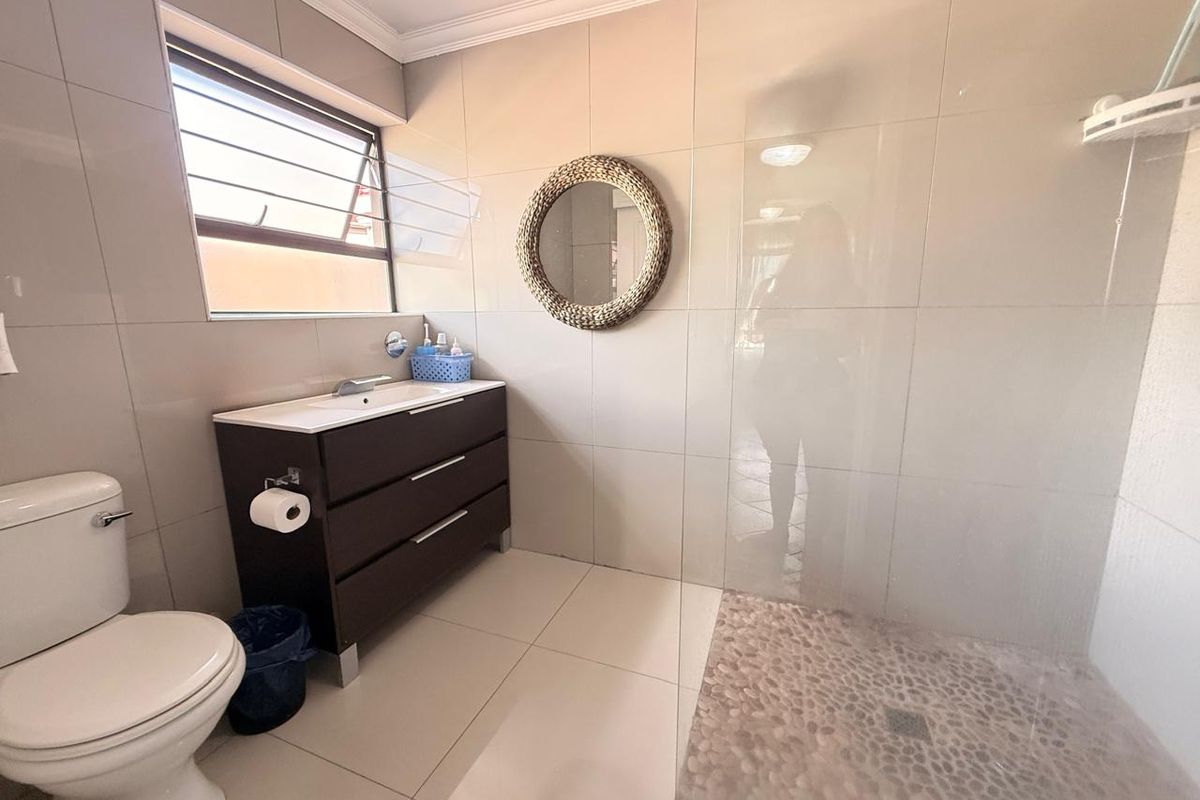 Business Opportunity at 25 Victoria street - Photo 5